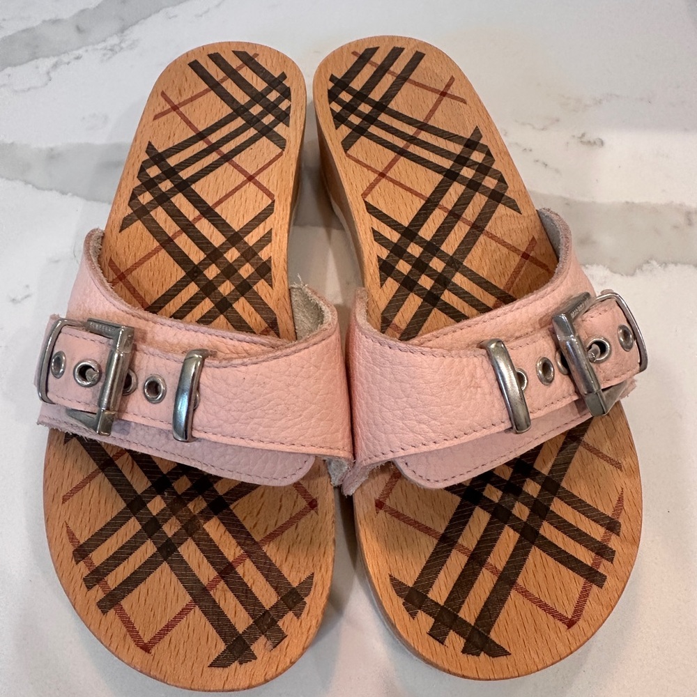 Burberry Pink Slide Sandals with Buckle Detail